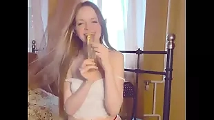 Russian teen Evanesse gives a blowjob plus performs a vulgarization atop a tavern